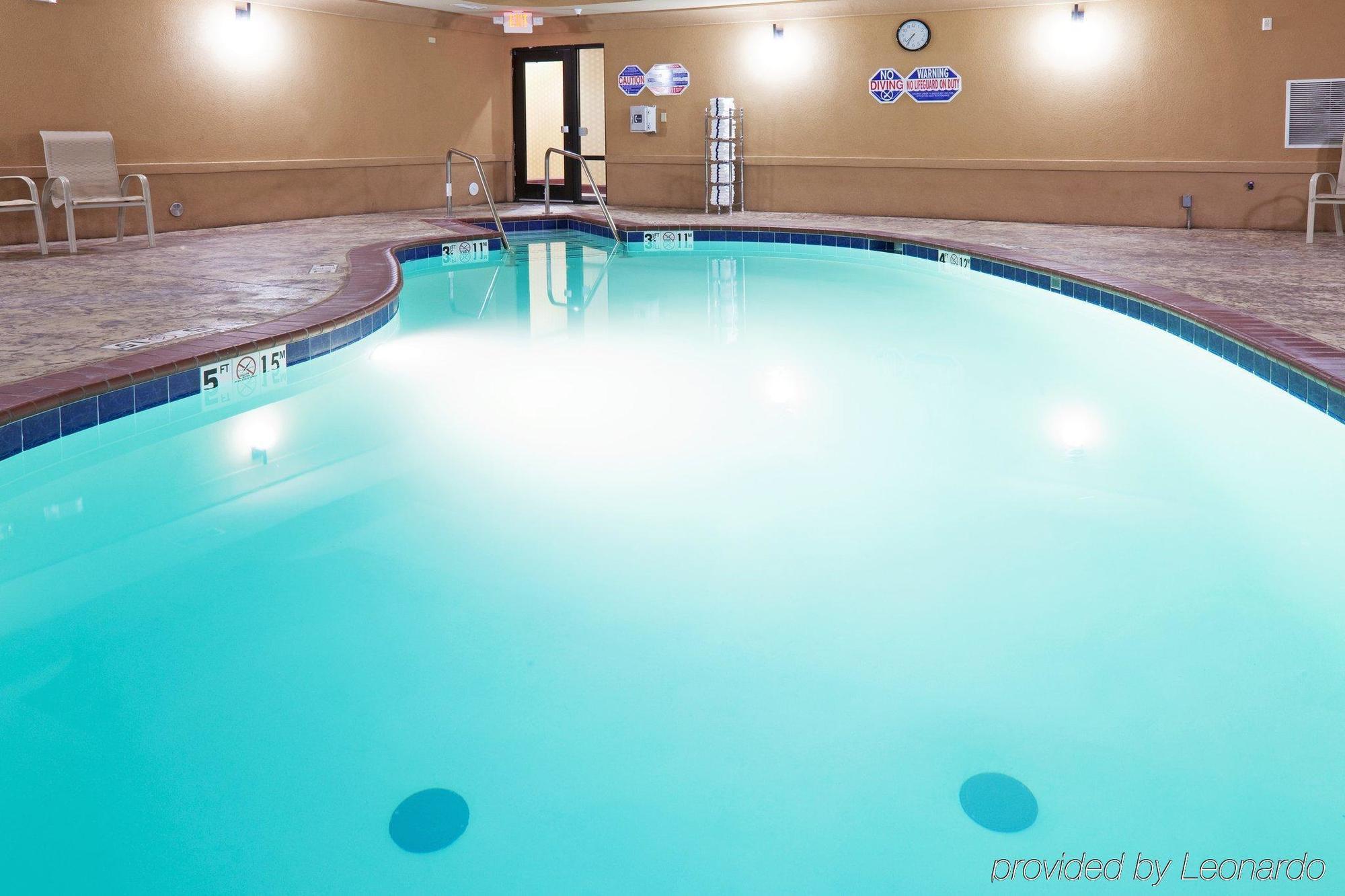 Holiday Inn Express Hotel And Suites Altus By Ihg Facilities photo
